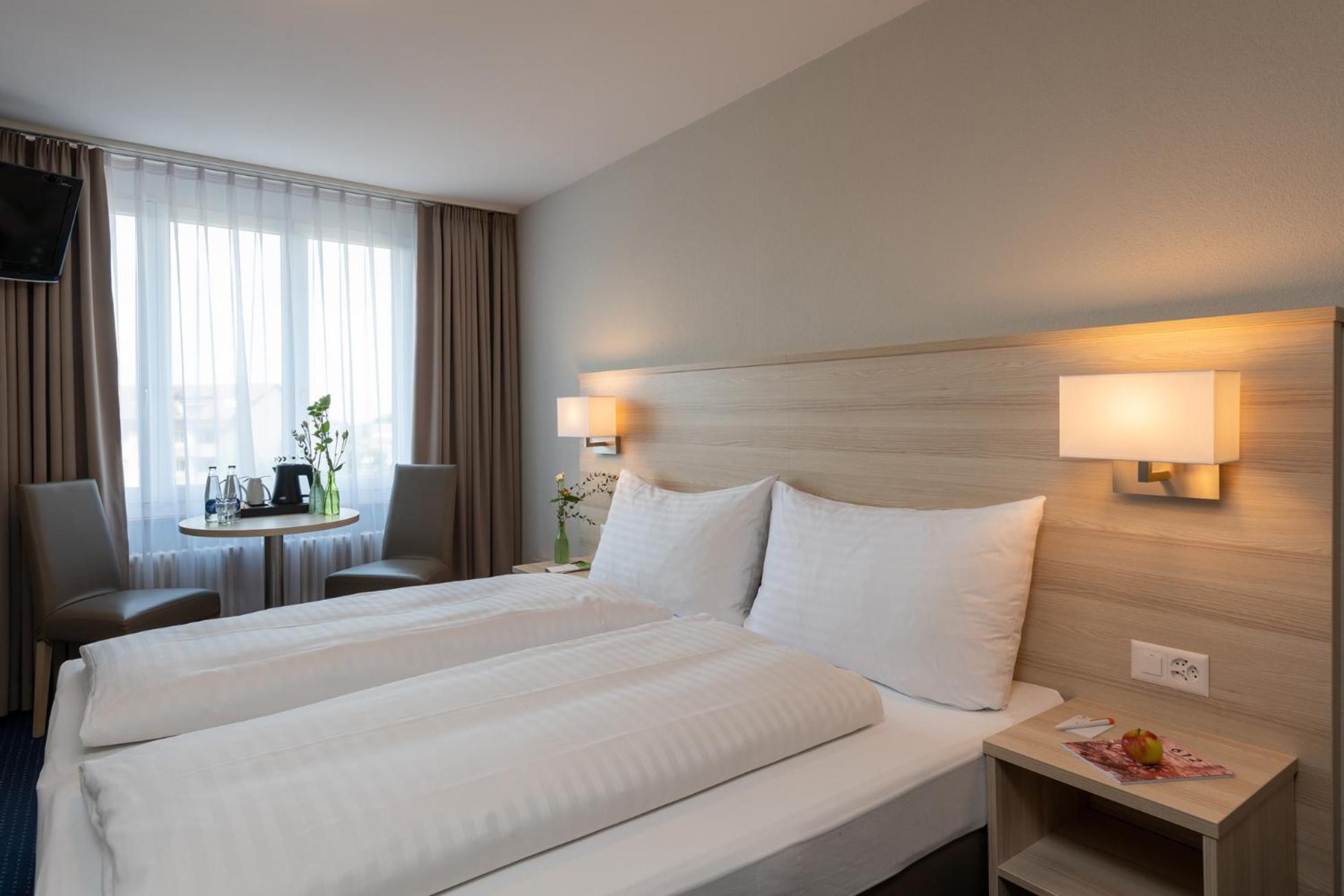 Wittenbach Hotel Garni Roessli מראה חיצוני תמונה