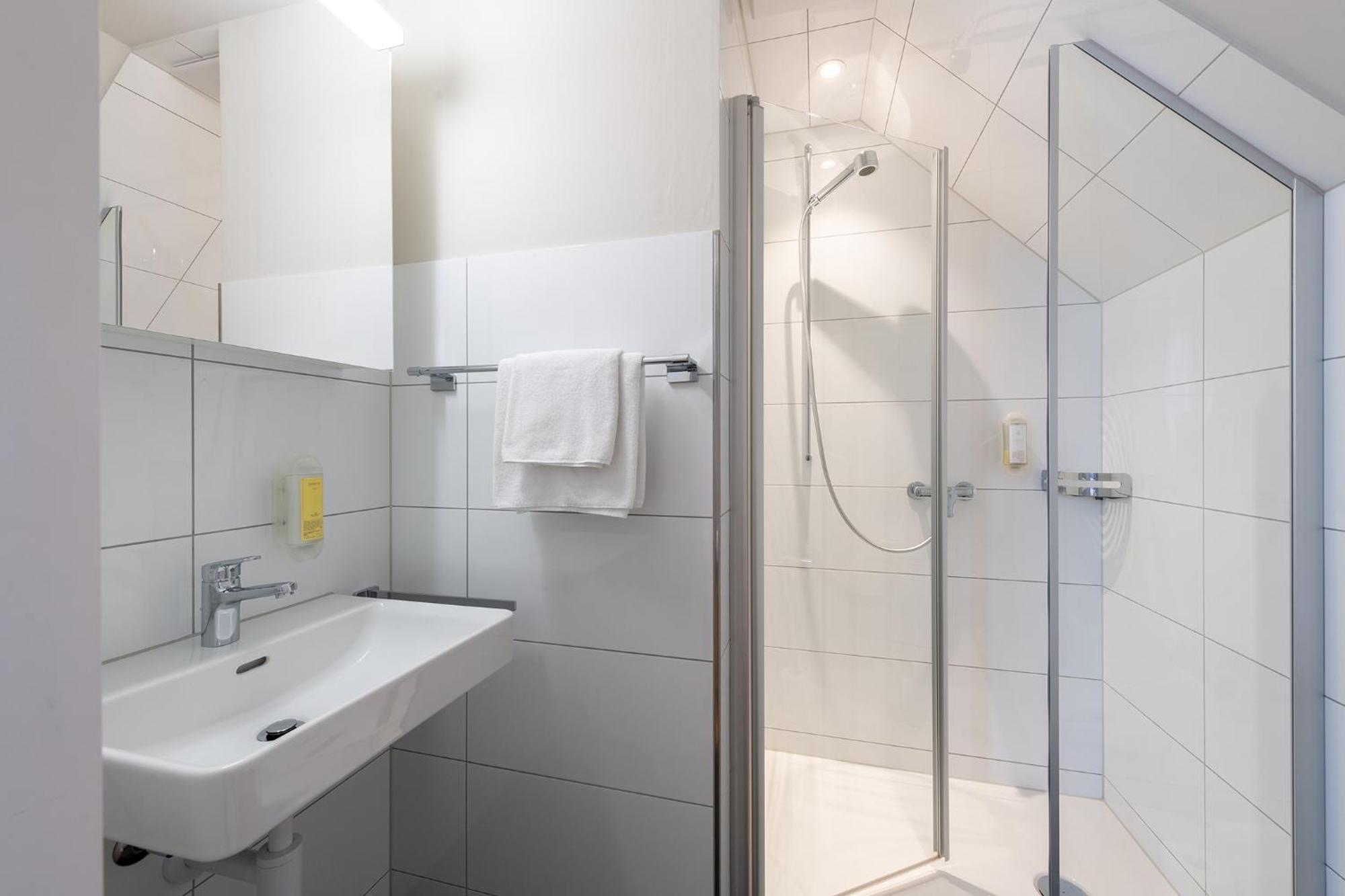 Wittenbach Hotel Garni Roessli מראה חיצוני תמונה